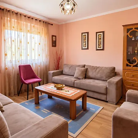 Nest Appartement Korce